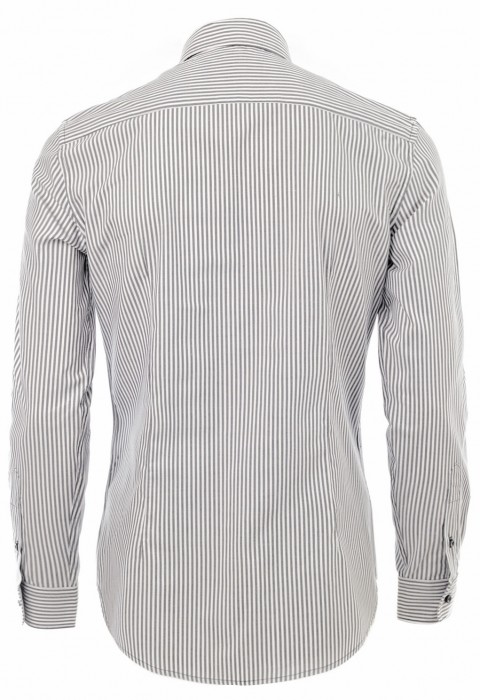 เสื้อเชิ้ตลายทางสีเทาอ่อน