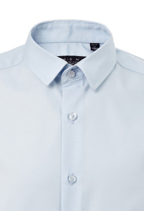 เสื้อเชิ้ตปกเล็กสีฟ้า