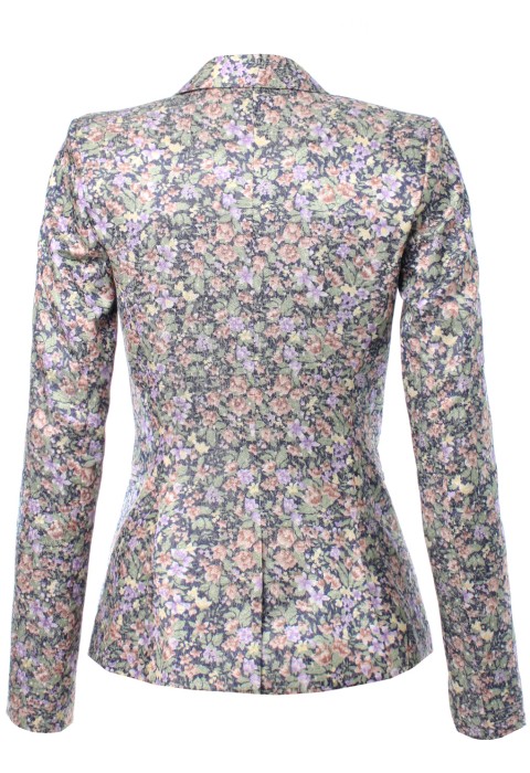 เสื้อสูทลายดอกไม้ชนิดพิเศษ
