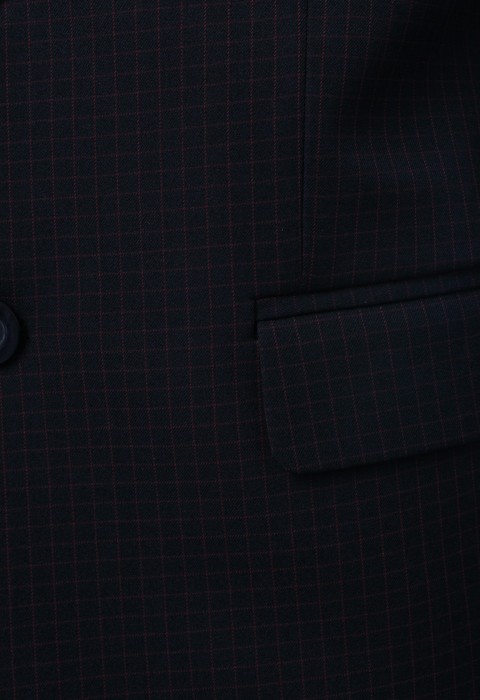 เสื้อสูทสีน้ำเงิน ลายตารางแดง