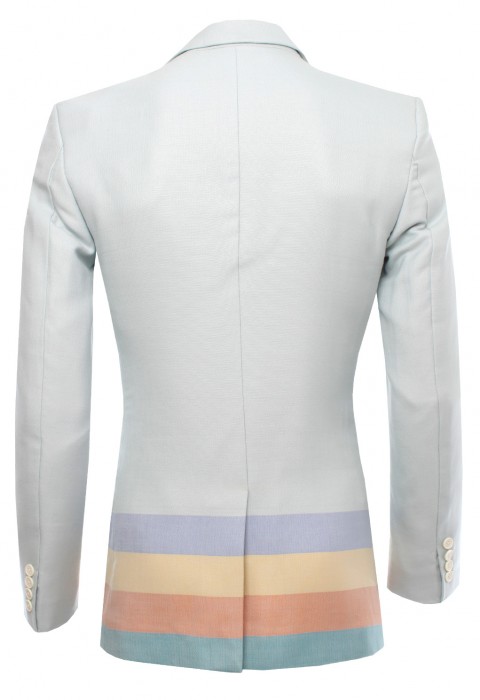 เสื้อสูทสีฟ้าพิมพ์ลายทางสลับสี