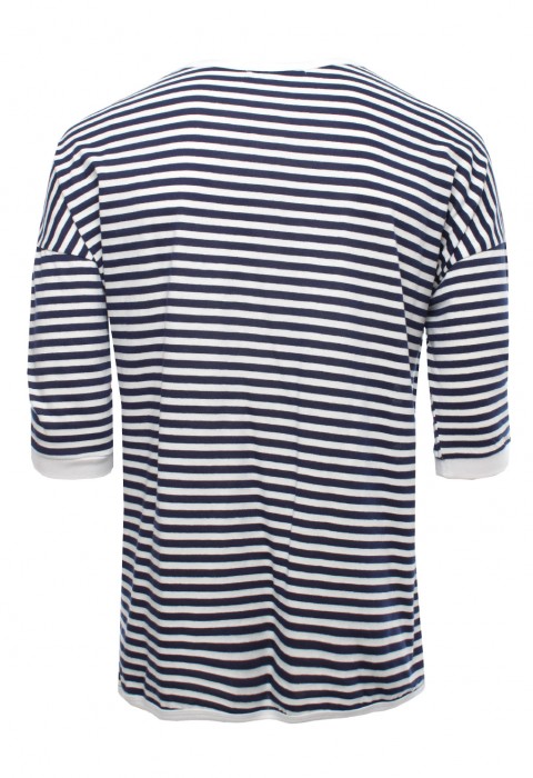 เสื้อแขนสามส่วนลายทาง