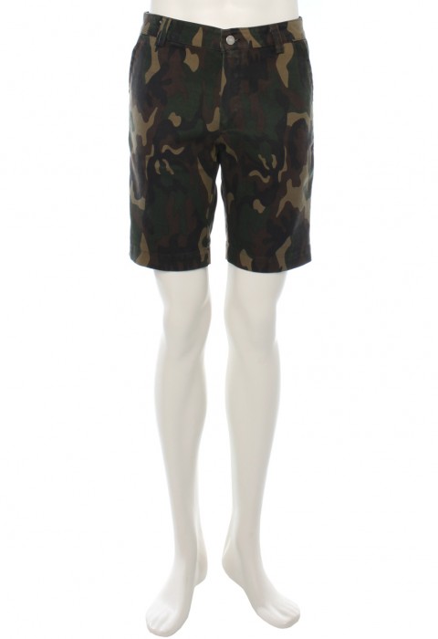 กางเกงขาสั้นลายทหาร