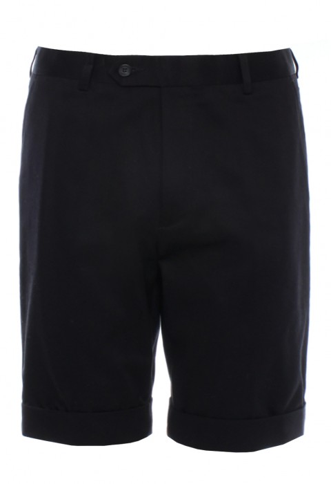 กางเกงขาสั้นสีดำ