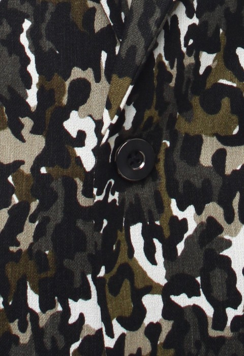 เสื้อสูทลายทหาร ปกดำ