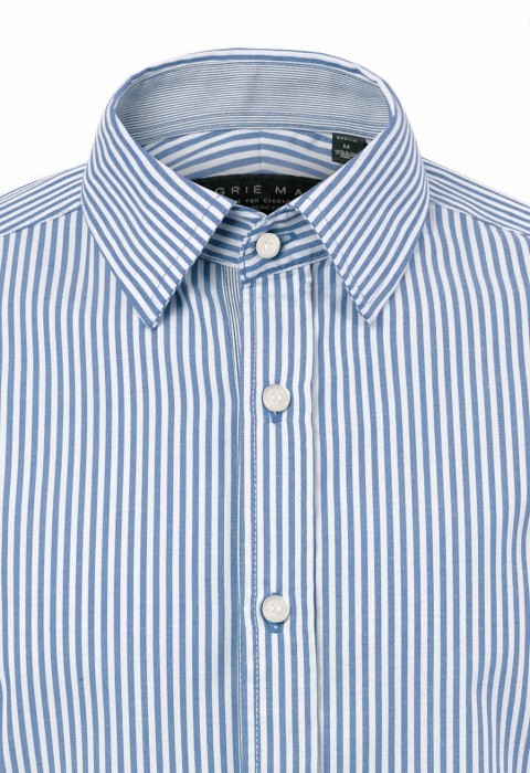 เสื้อเชิ้ตลายทางสีฟ้า