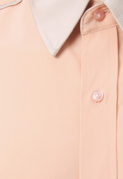 เสื้อเชิ้ตสีส้มพาสเทล