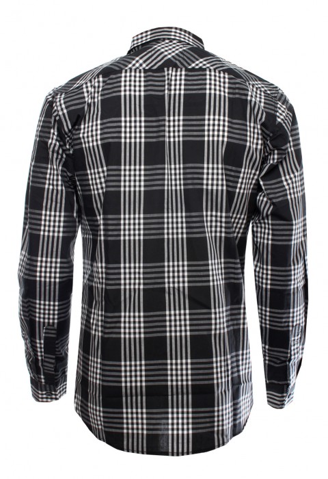 เสื้อเช้ิตสีดำลายตาราง