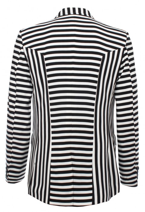 เสื้อสูทลายทางขาวดำ