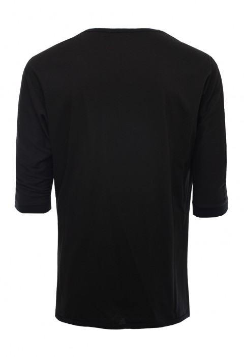 เสื้อคอวีแขนสามส่วนสีดำ