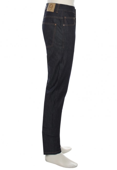 กางเกงยีนส์สีเทาเข้ม