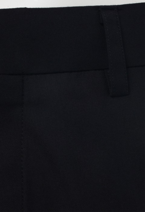 กางเกงสีดำ ทรงกระบอกเล็ก 150s