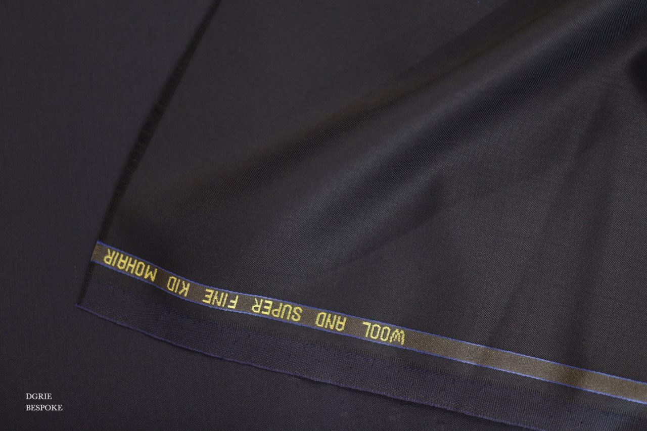 Giovanni tonella Italy: Dark Navy Wool Mohair Suits