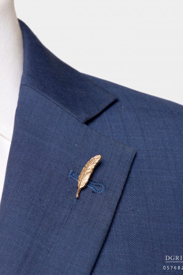 gold small feather brooch dgrie 1