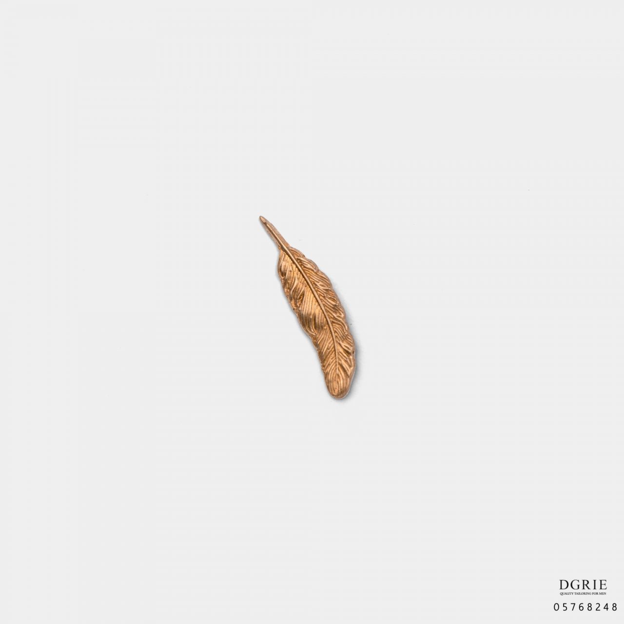 gold small feather brooch dgrie 2