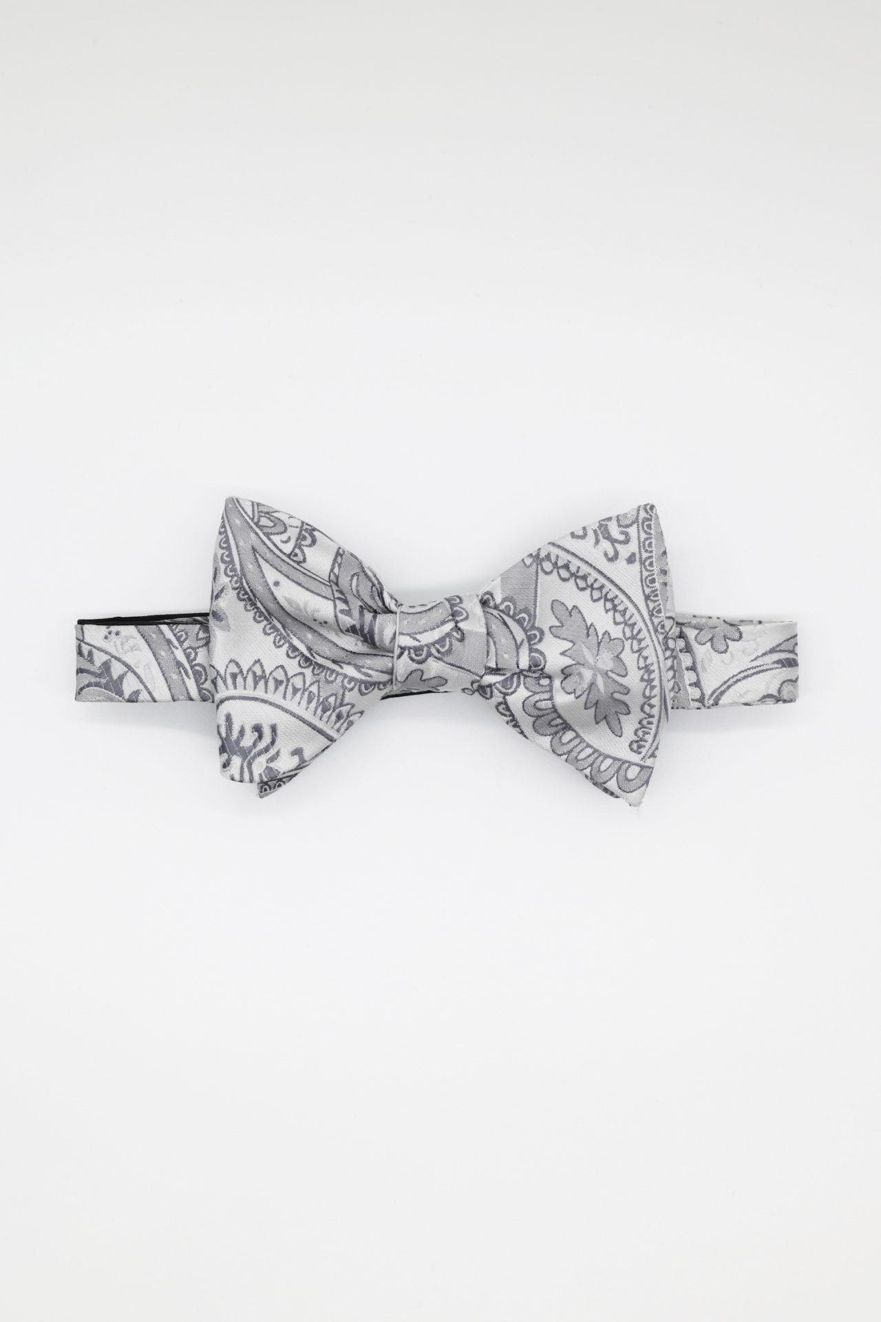 gray flower bowtie dgrie