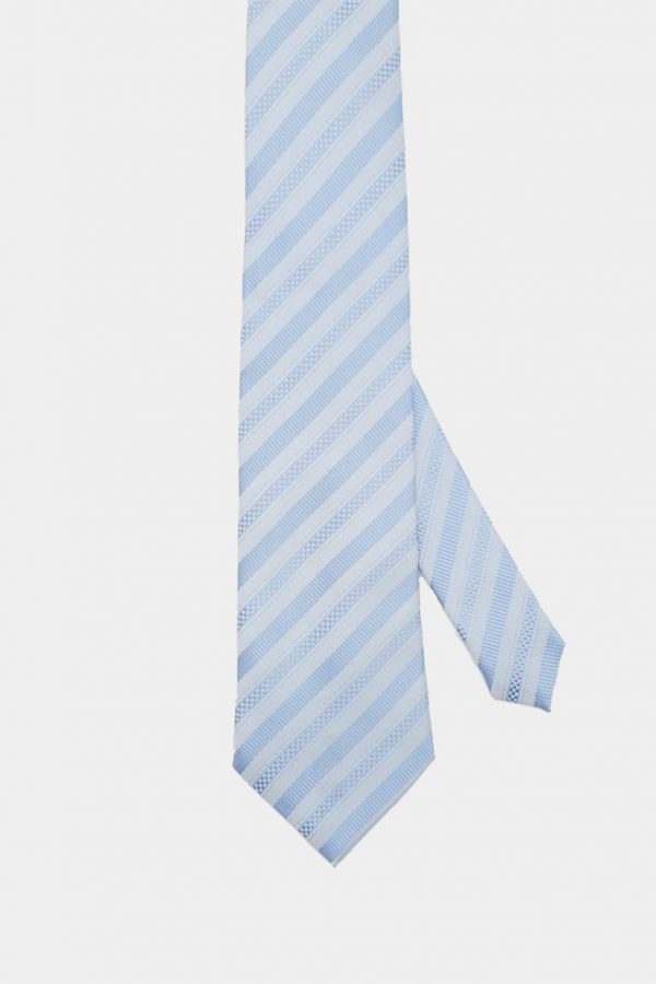 light blue necktie dgrie