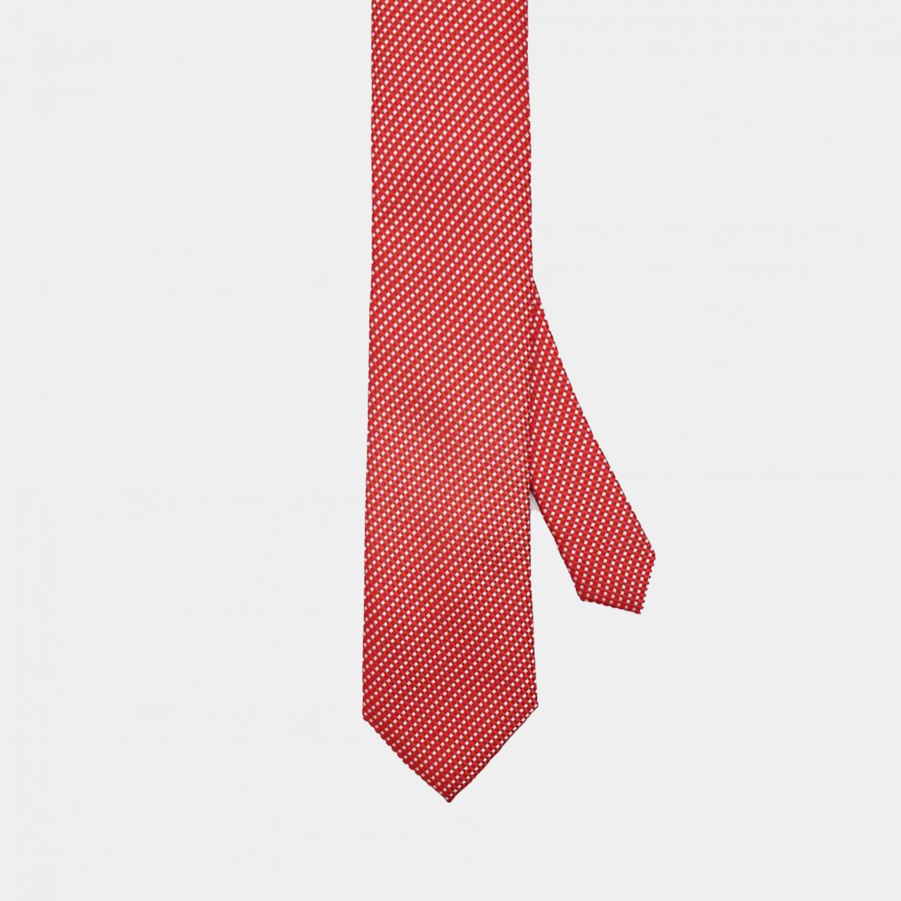 red dot big white necktie dgrie 1