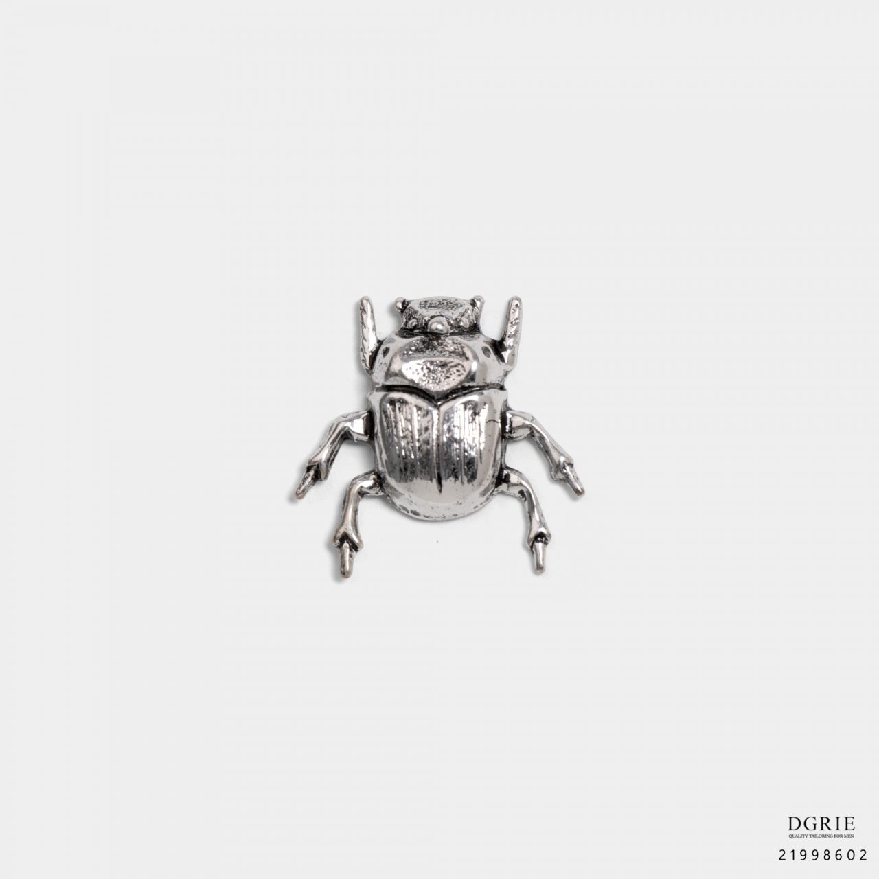 silver beetles brooch dgrie 2