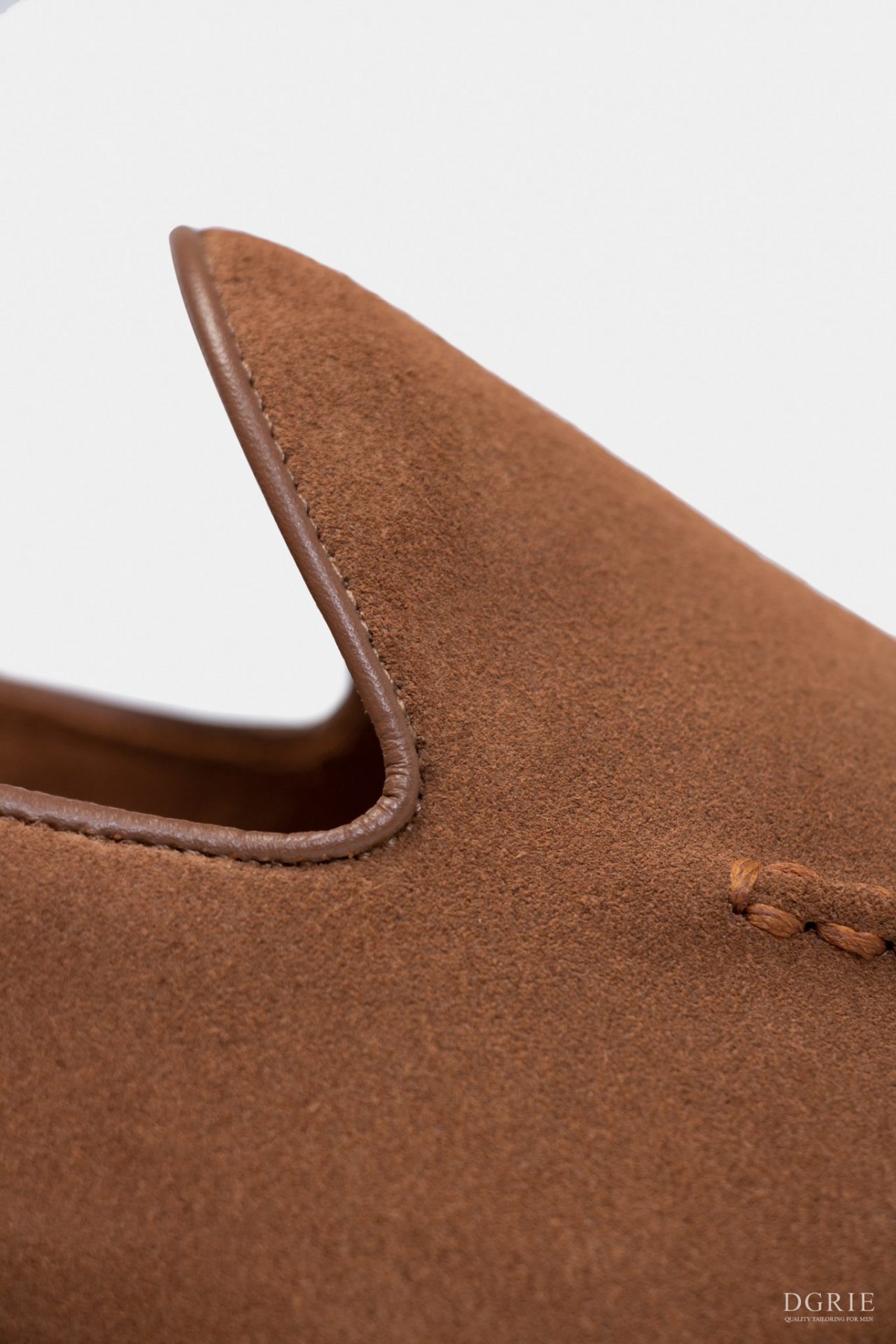 dgrie snuff suede tassel less loafers dgrie