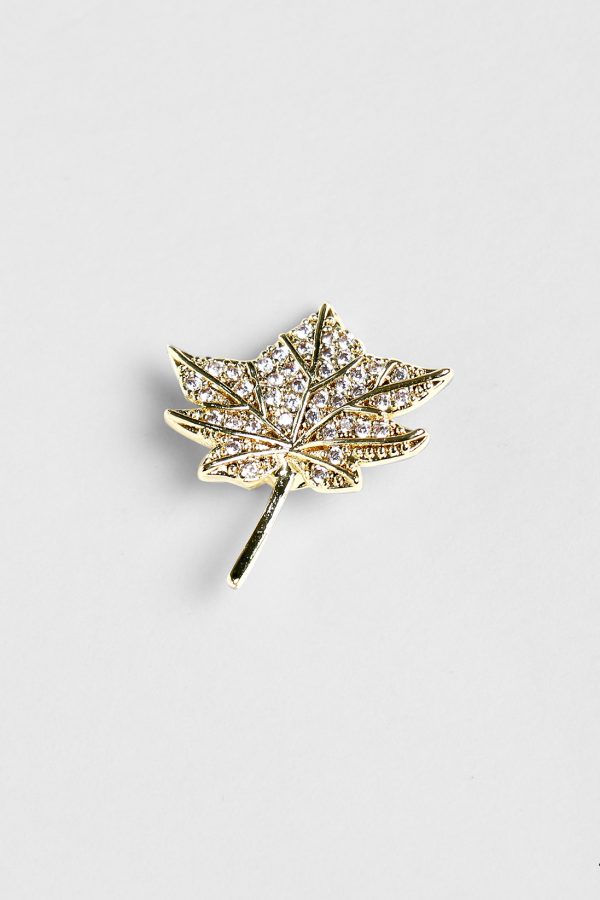 gold mapie leaf brooch dgrie 1