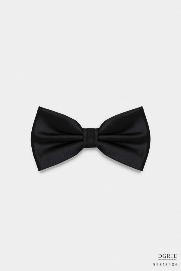 black silk bowtie dgrie