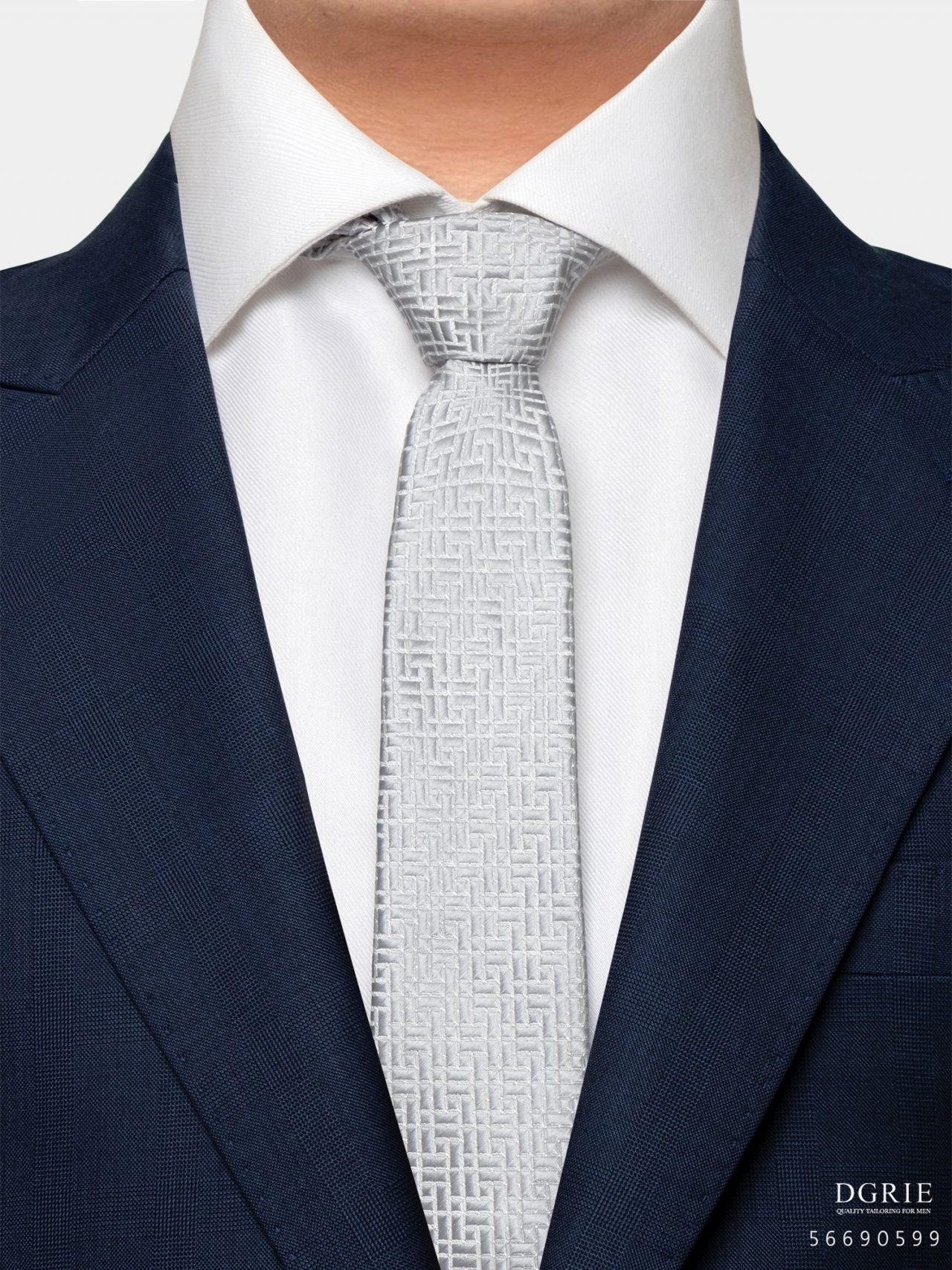 classic graphic pattern on light gray 3 inch necktie dgrie 1