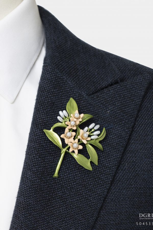 beige flower pearl brooch dgrie