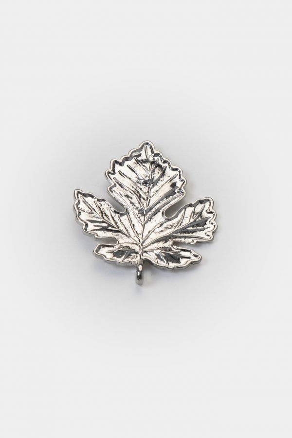silver maple leaf bg brooch dgrie 1