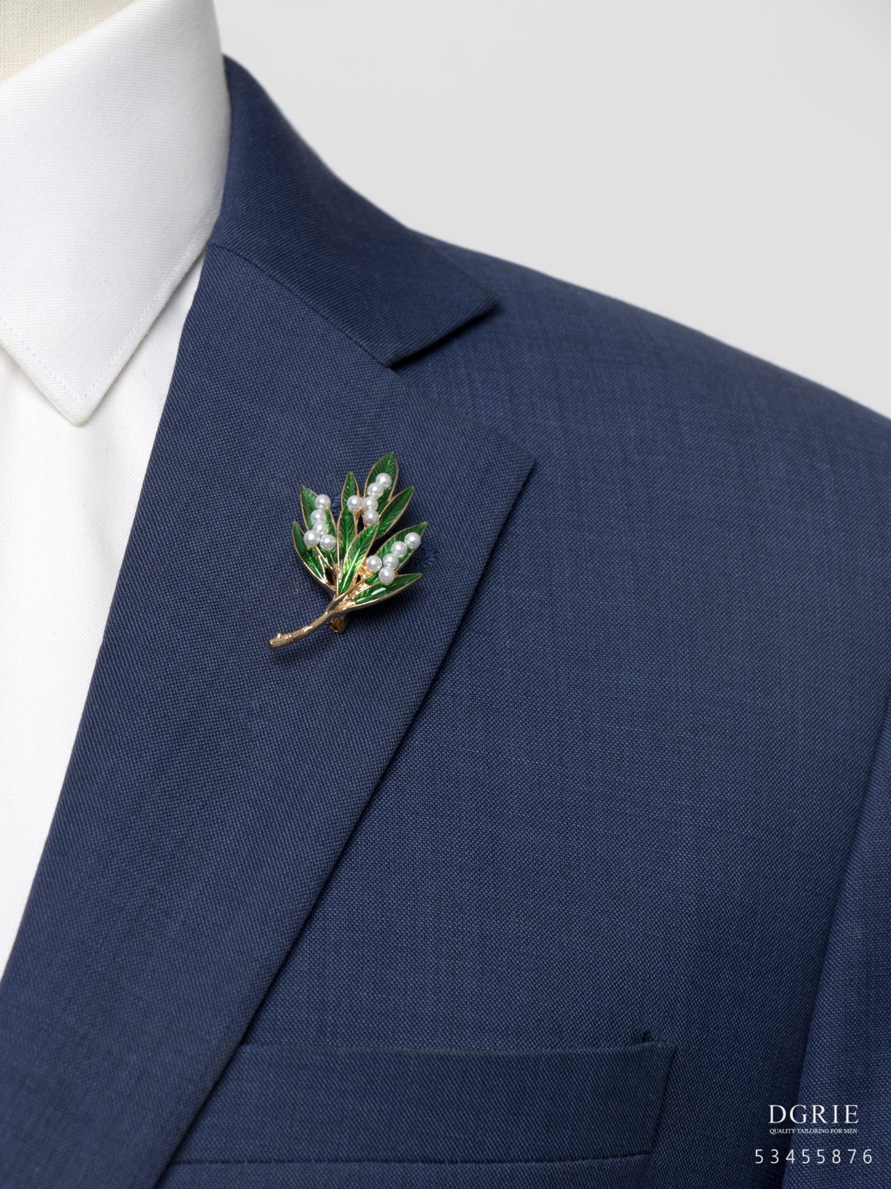 green leaf branch with white pearl gold brooch dgrie 1