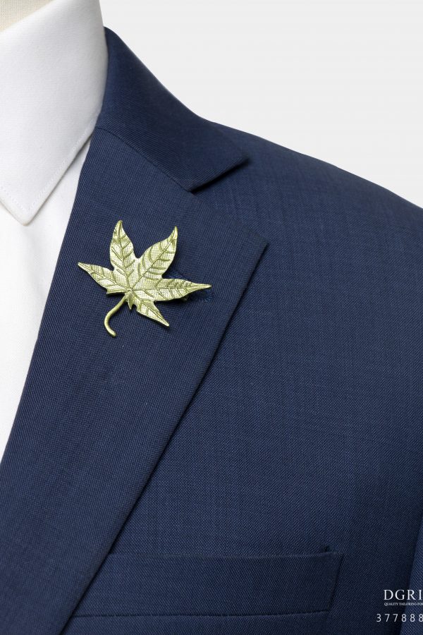green maple leaf brooch dgrie 1