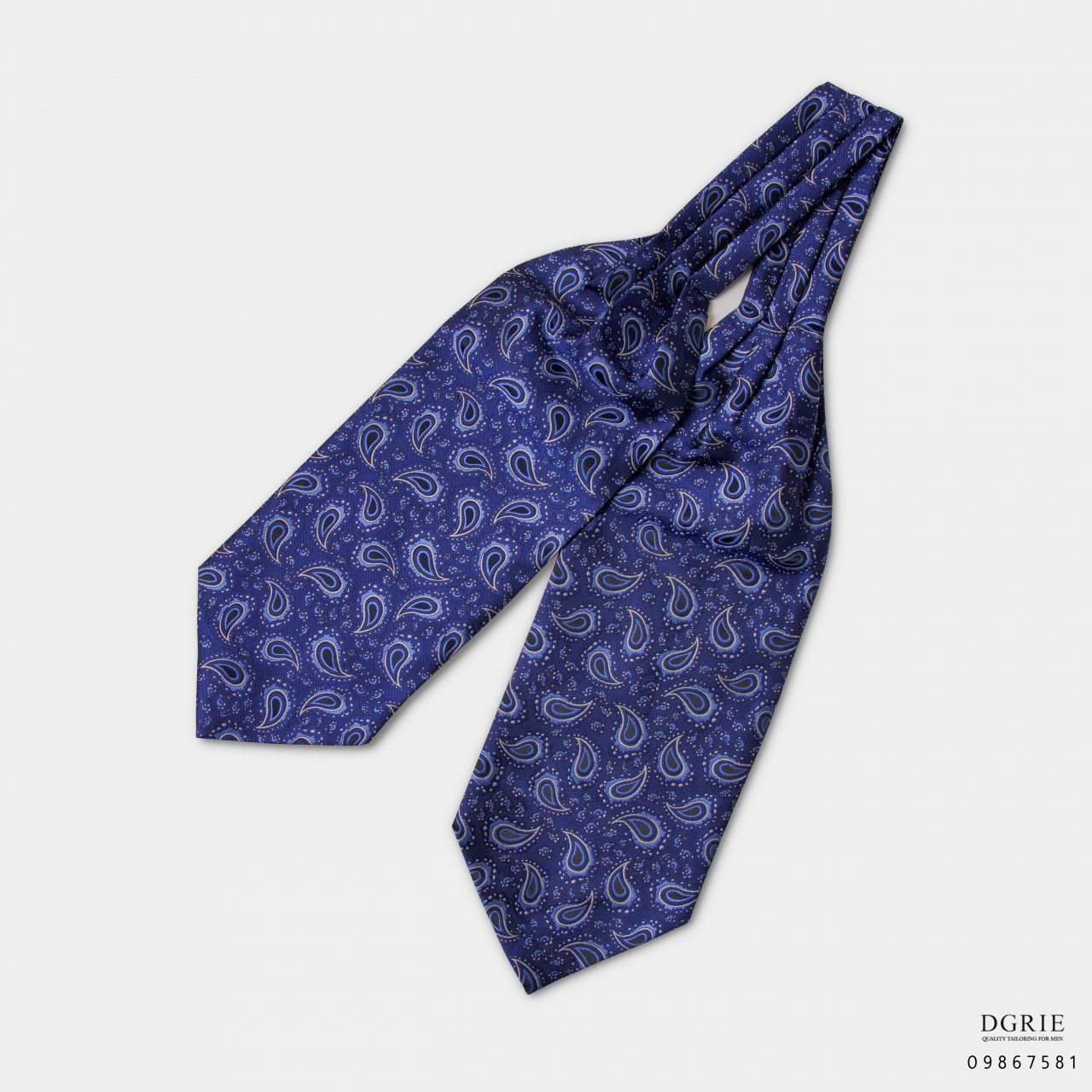 light blueampwhite paisley on navy bn ascot tie dgrie