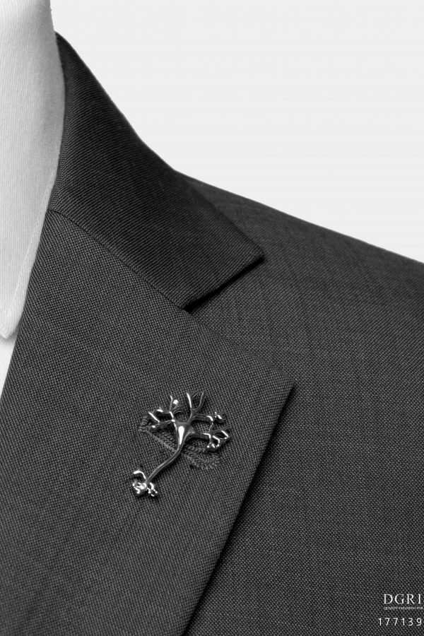 tree branch brooch dgrie