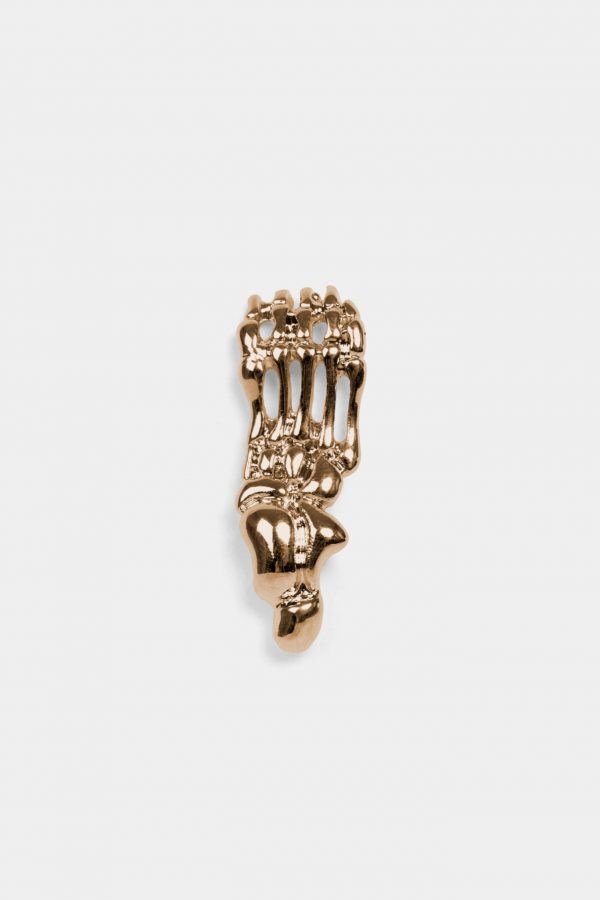 gold foot bones brooch dgrie