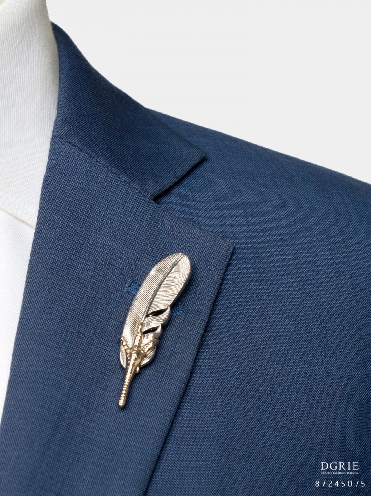 LINE ALBUM เข็่มกลัด ถ่ายไหม่จากของเก่า ครับ ๒๓๐๔ 19