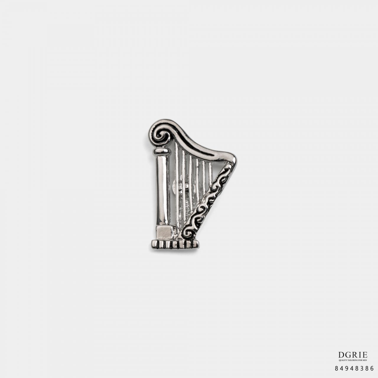 LINE ALBUM brooch ไม่มีรูป 22 ชิ้น มีcode แล้ว ๒๓๐๔๑๒ 21