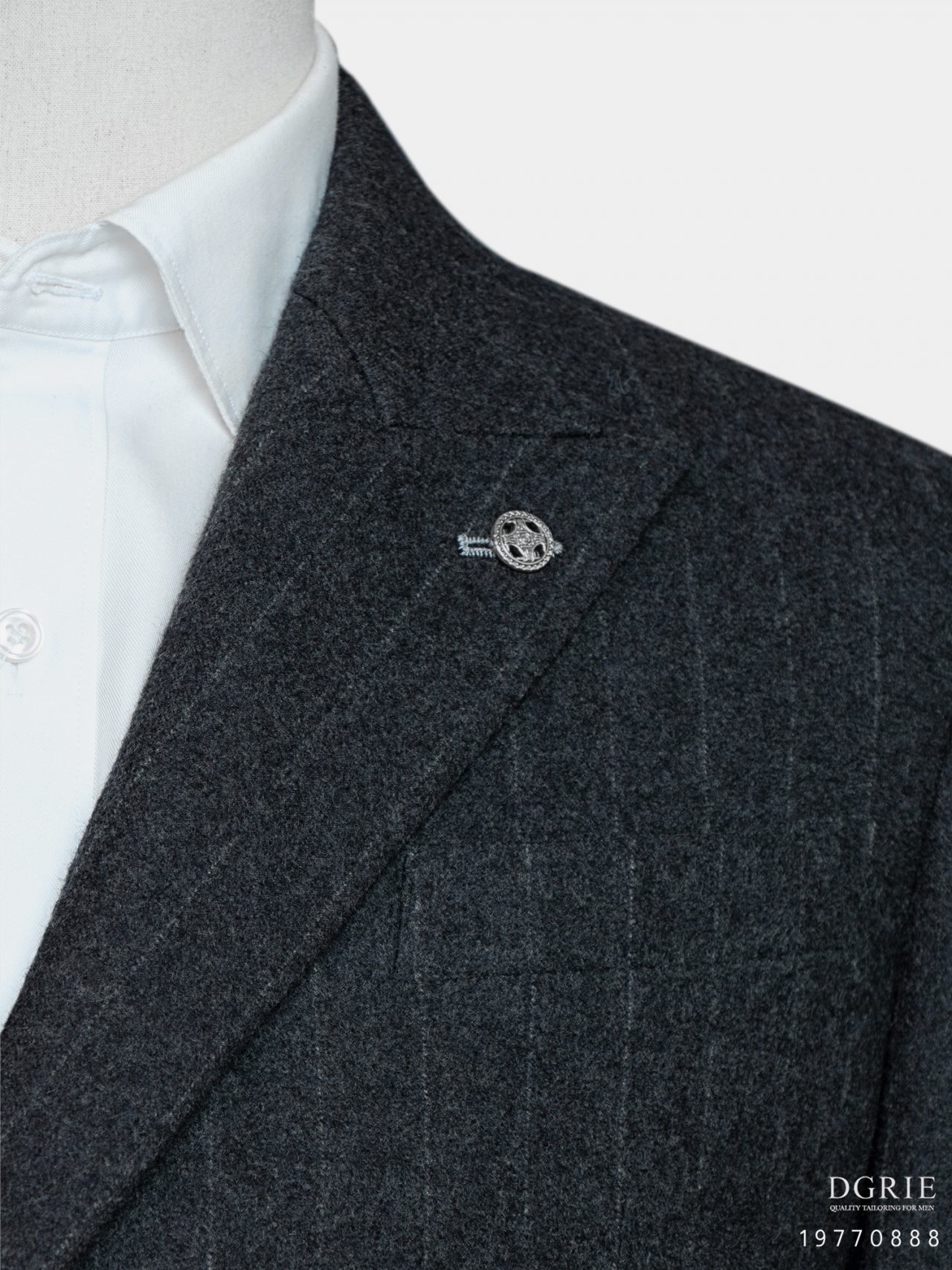 LINE ALBUM sku 19770888 dark gray double breasted stripe ๒๔๐๔๒๒ 4