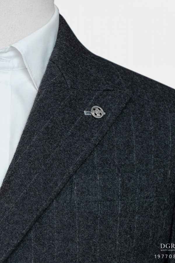 LINE ALBUM sku 19770888 dark gray double breasted stripe ๒๔๐๔๒๒ 4
