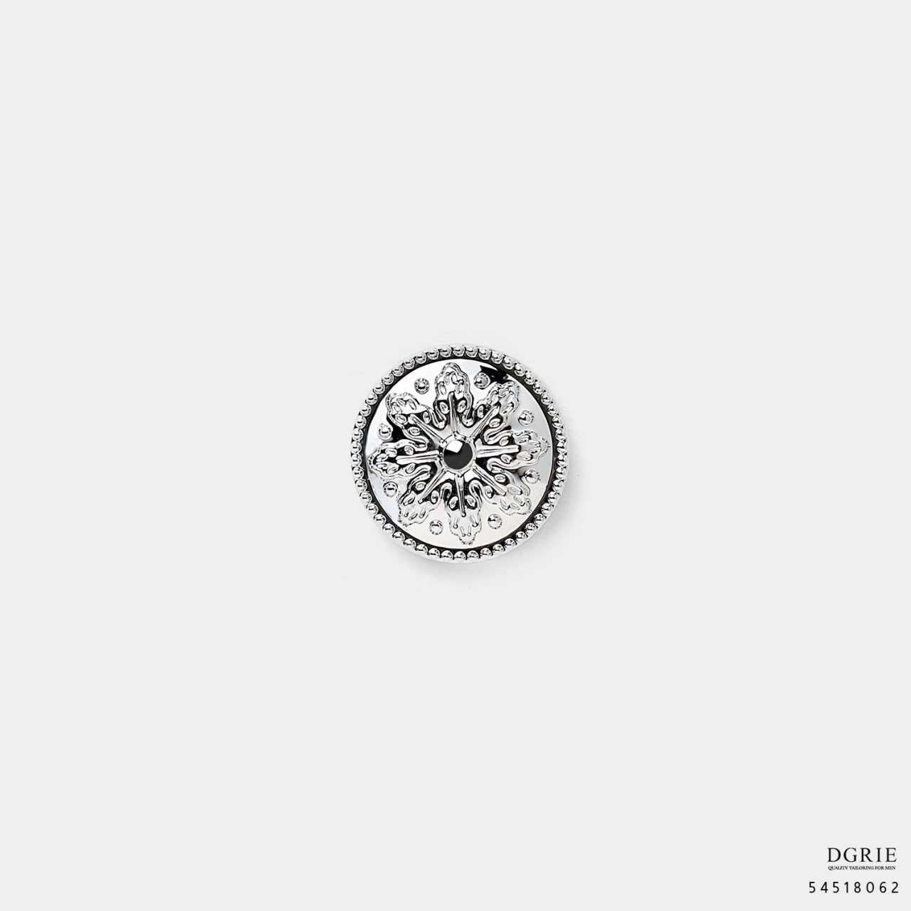 LINE ALBUM ิbrooch with flower symbol set (3color) ๒๔๐๔๒๓ 2