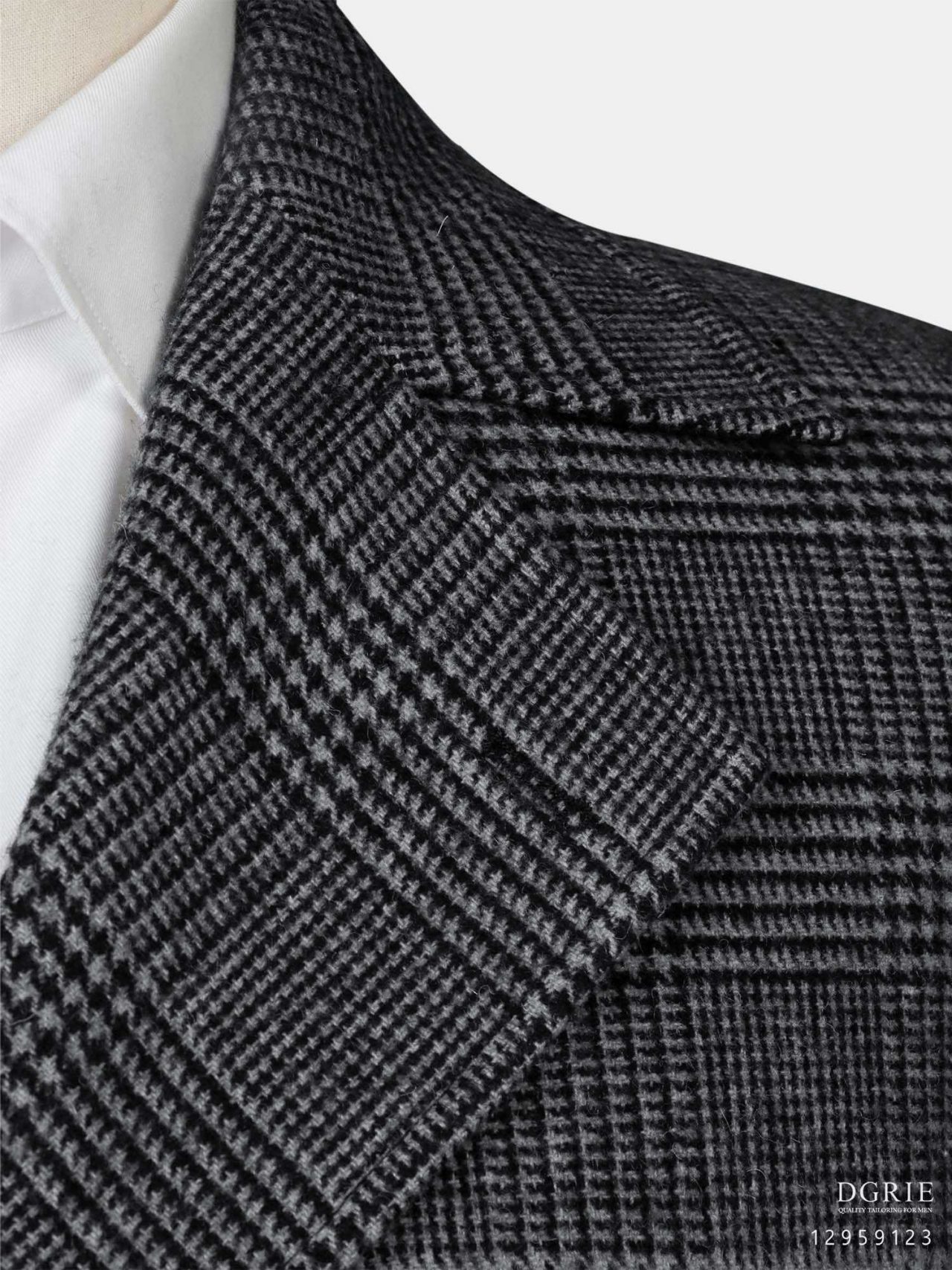 LINE ALBUM dark gray glen check ๒๔๐๕๒๑ 2