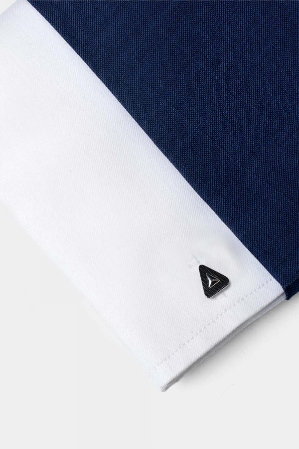 21 sku 88692562 silver in black triangle mock 0