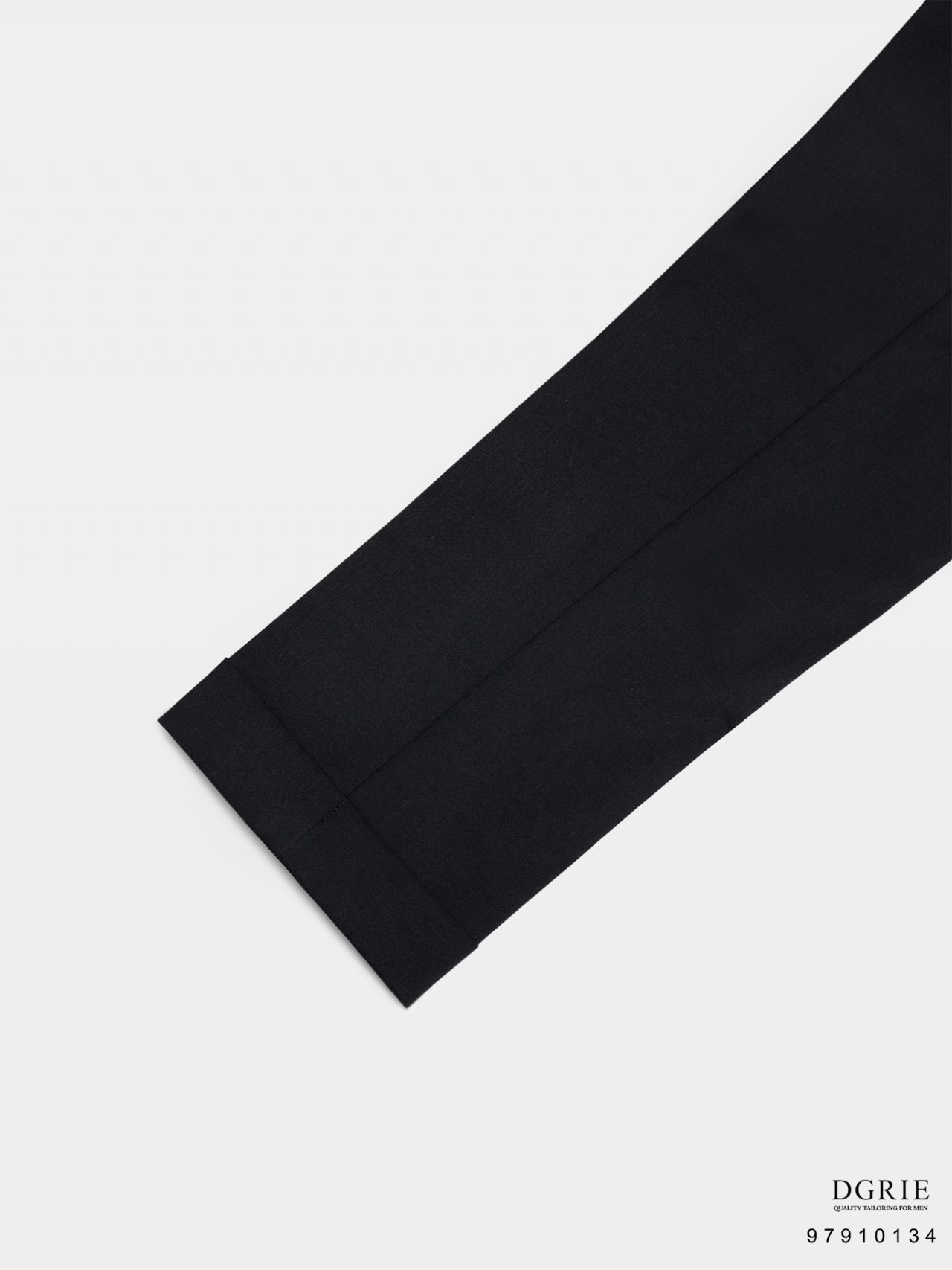 LINE ALBUM sku 97910134 superblack premium wool ค้าง กันยายน 241009 2