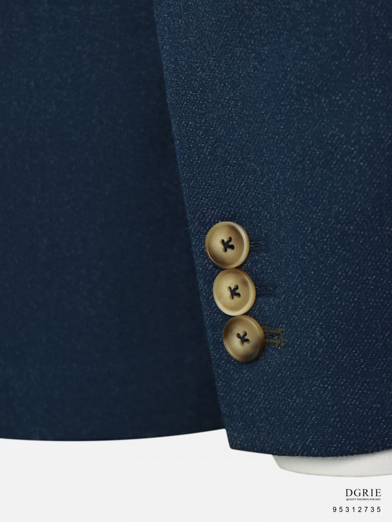 LINE ALBUM spruce blue notch lapel bbr horn button 250723 2