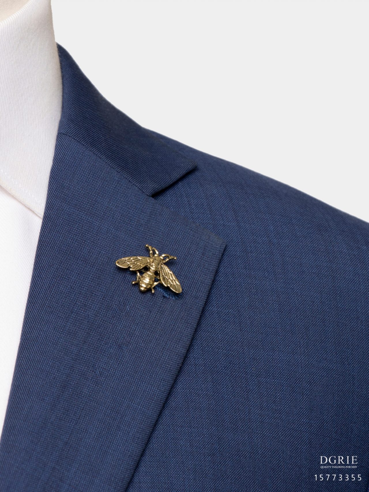 gold queen bee brooch dgrie 2