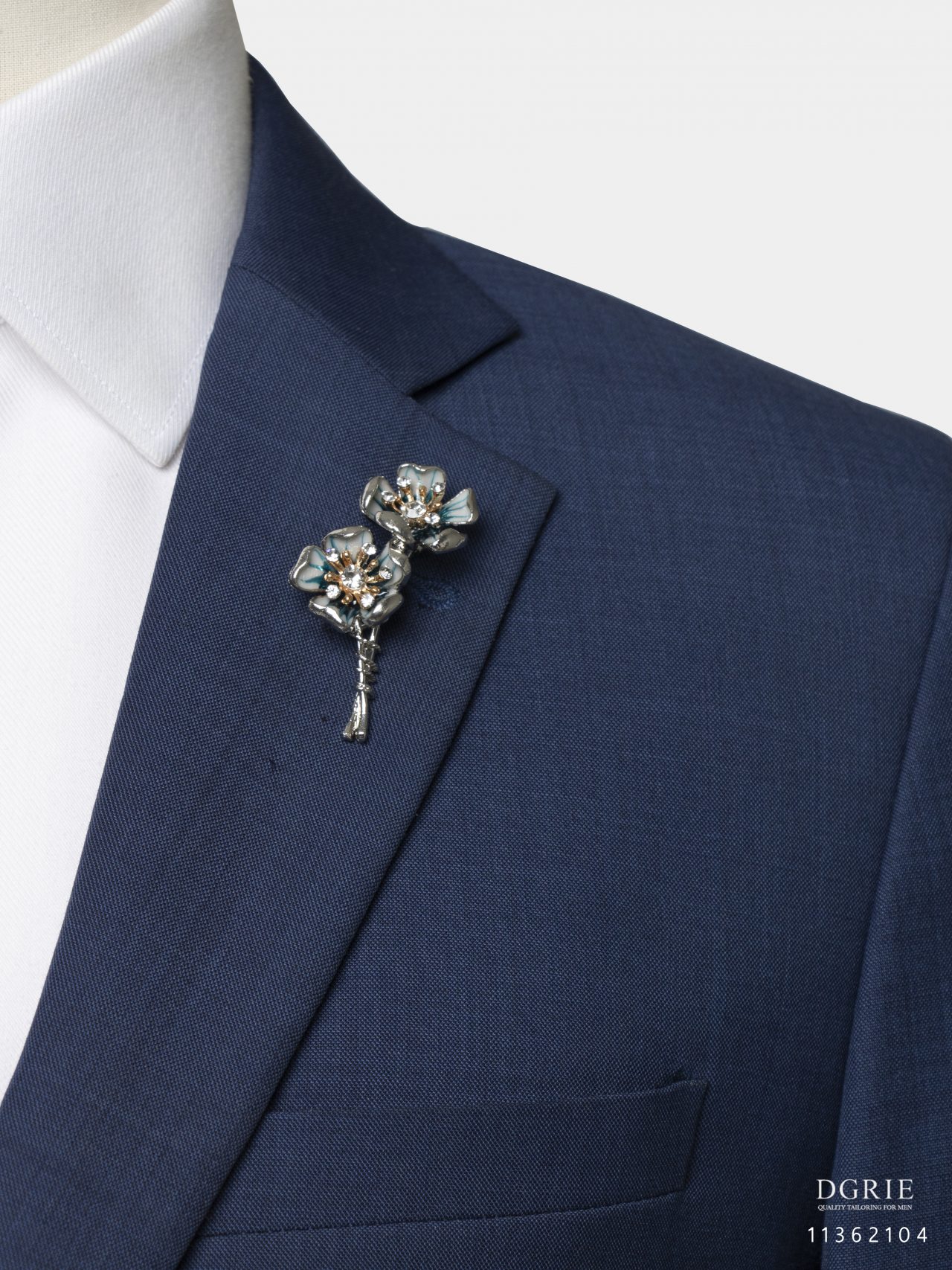 diamond peach flower grey brooch dgrie
