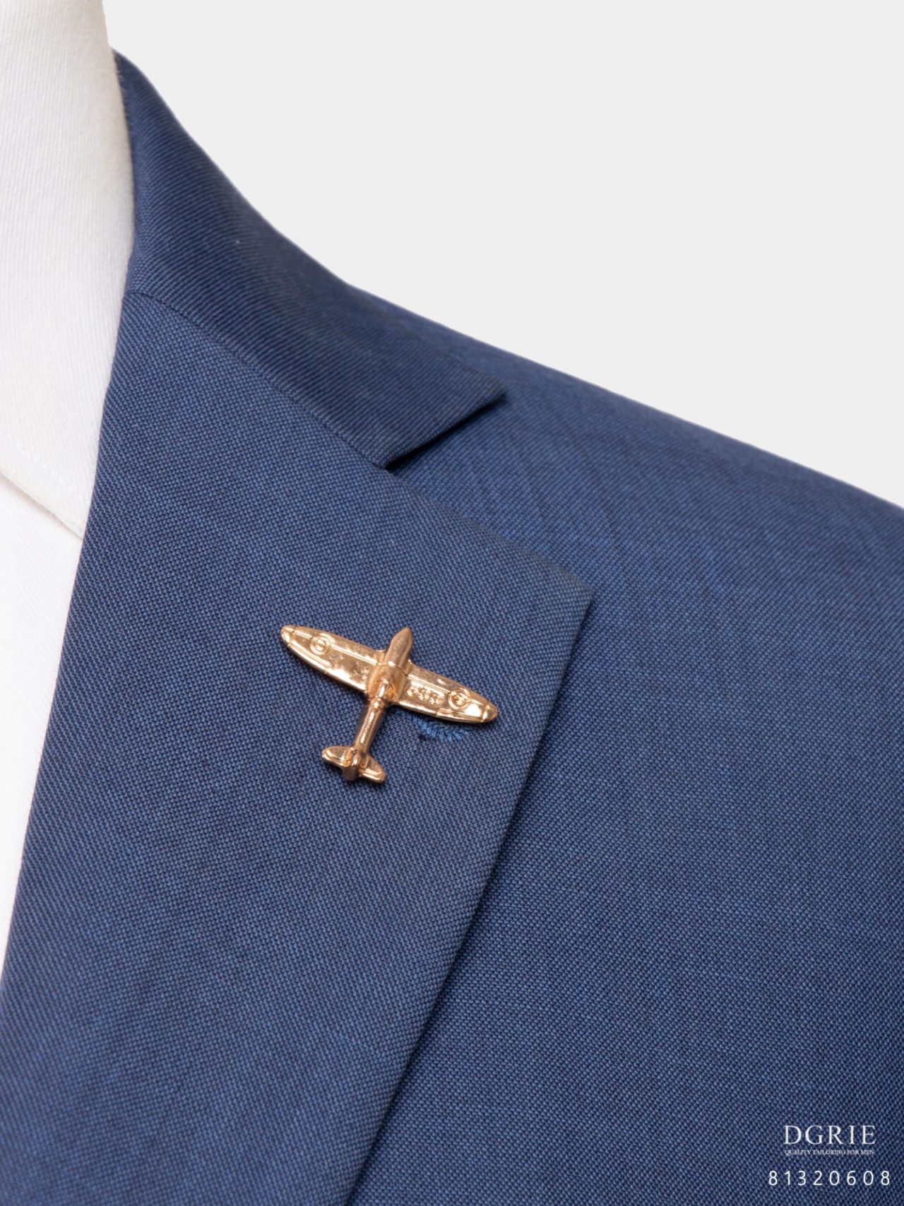 gold plane brooch dgrie
