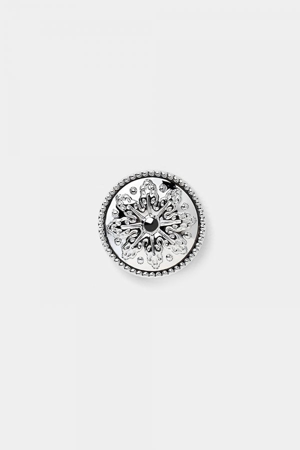 LINE ALBUM ิbrooch with flower symbol set (3color) ๒๔๐๔๒๓ 2