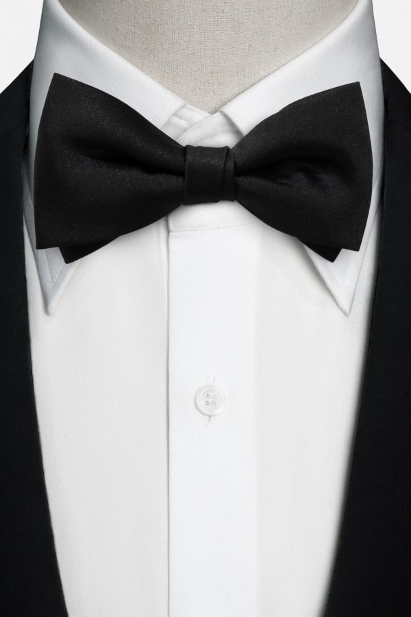 LINE ALBUM Black batwing bowtie 250701 4