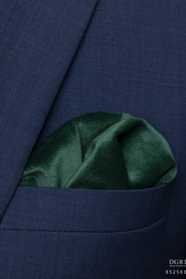 green velvet pocket square dgrie 1